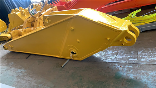 山東挖掘機(jī)加長(zhǎng)臂改裝廠家