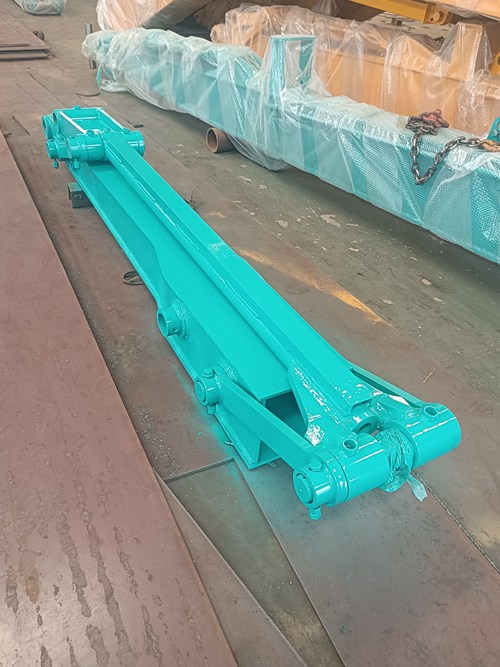 挖掘機(jī)加長臂改裝