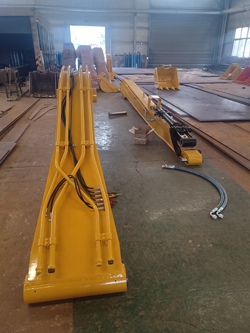 挖掘機(jī)加長(zhǎng)臂定做